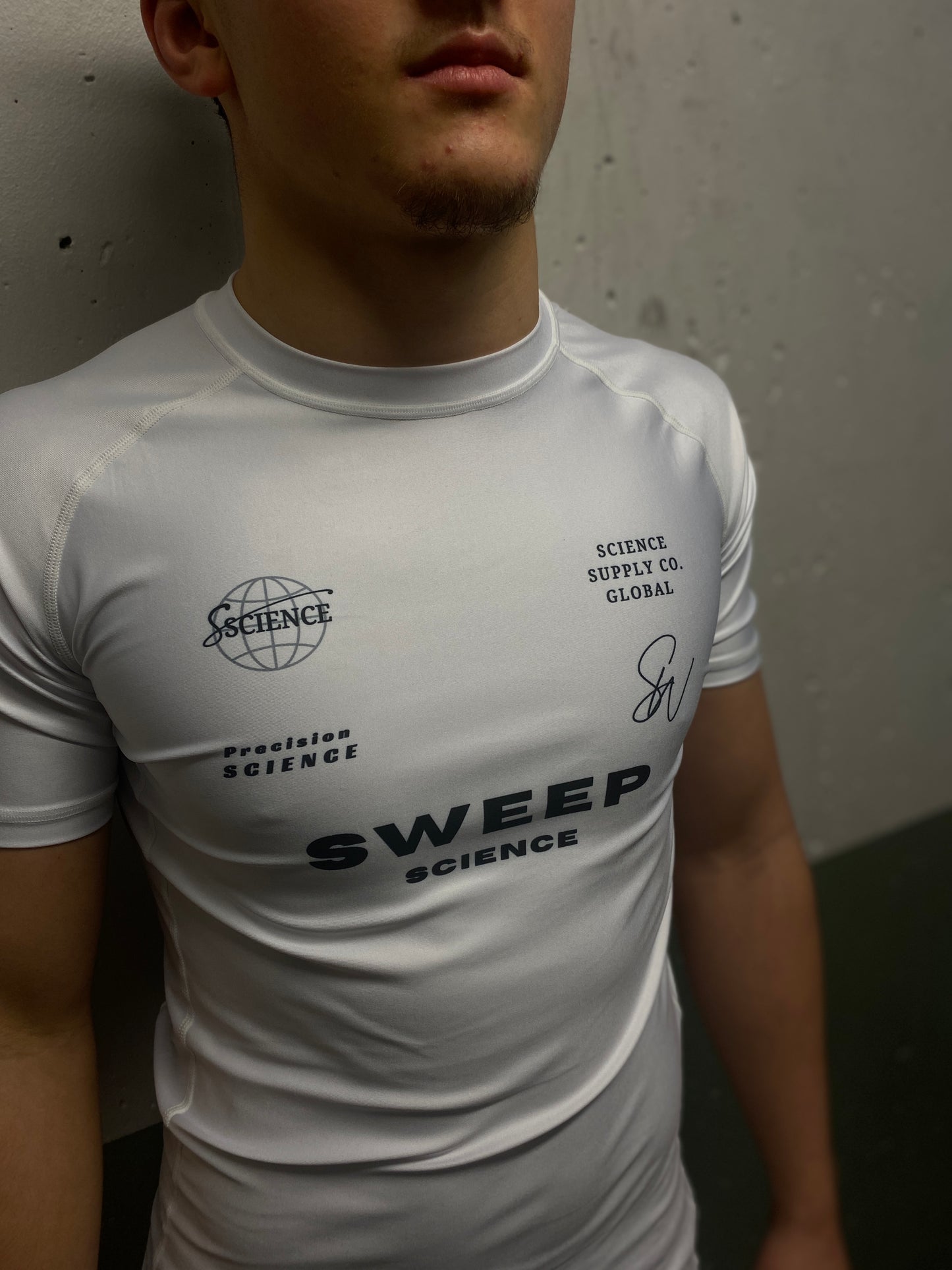 FOUNDER Rashguard - white