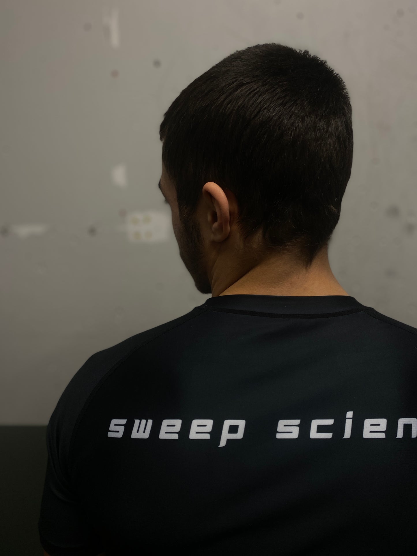 FOUNDER Rashguard - black